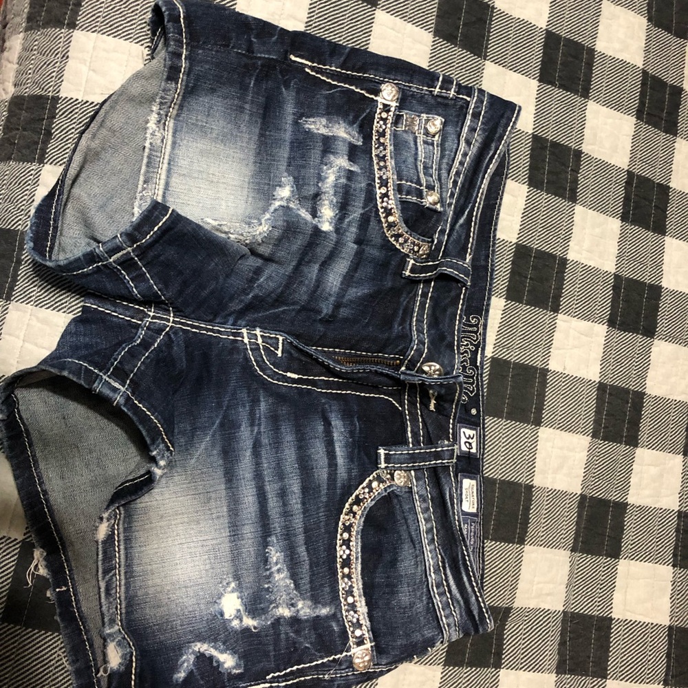 miss me size 30 signature shorts